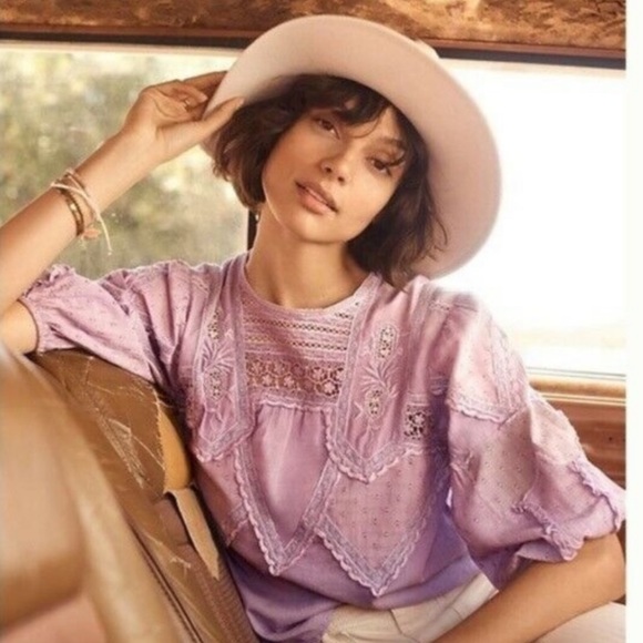 Anthropologie Tops - Anthropologie Aderyn Puff-Sleeved Lace Blouse